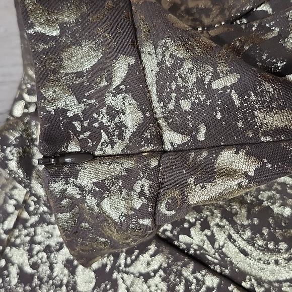 mark. Gold Patterned Metallic Pleated Knee-Length Skirt, Holiday Glam, Medium - Picture 7 of 9